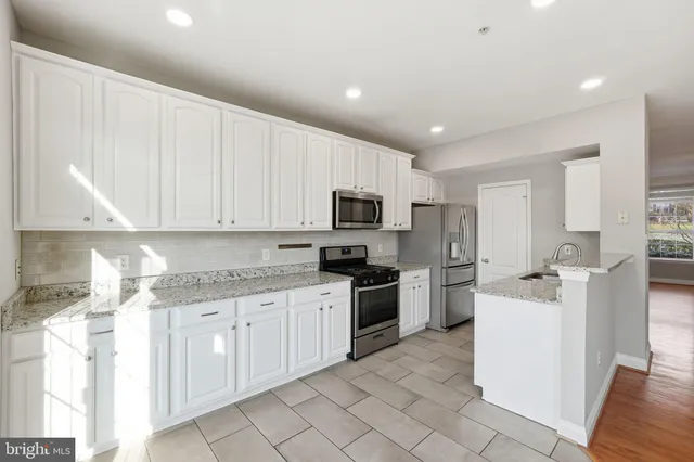 $515,000 | 12823 Murphy Grove Terrace, Clarksburg, MD 20871