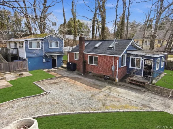 $429,000 | 61 Sunburst Drive, Rocky Point, NY 11778