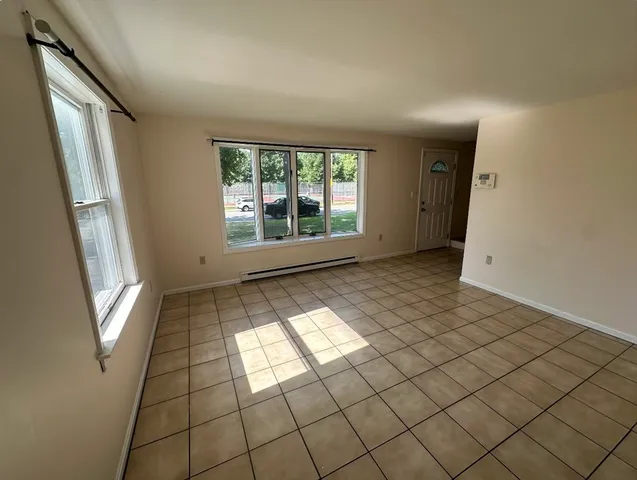 $3,400 | 21 A Mystic River Road, Unit 1, Medford, MA 02155