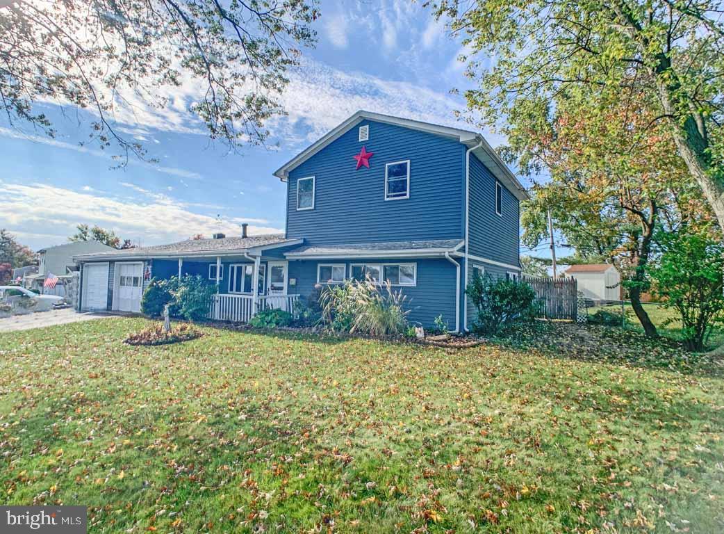 65 Bittersweet Road Levittown, PA 19057 - Photo 2 of 40 Gallery Image 2
