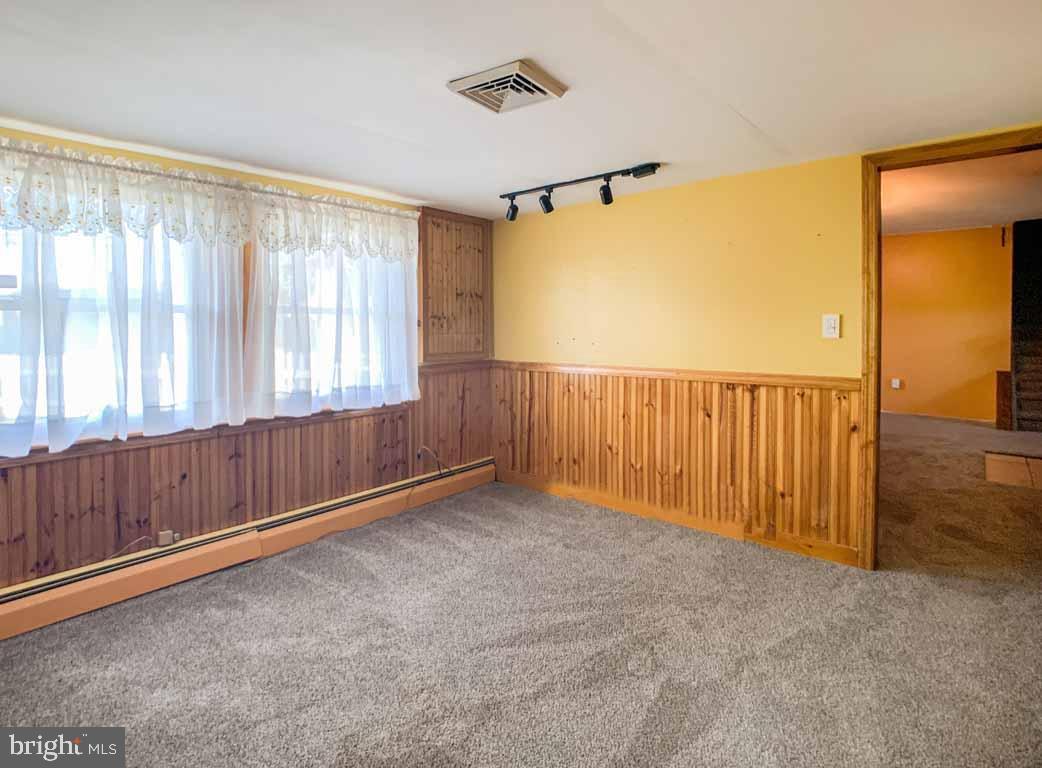 65 Bittersweet Road Levittown, PA 19057 - Photo 14 of 40 Gallery Image 14