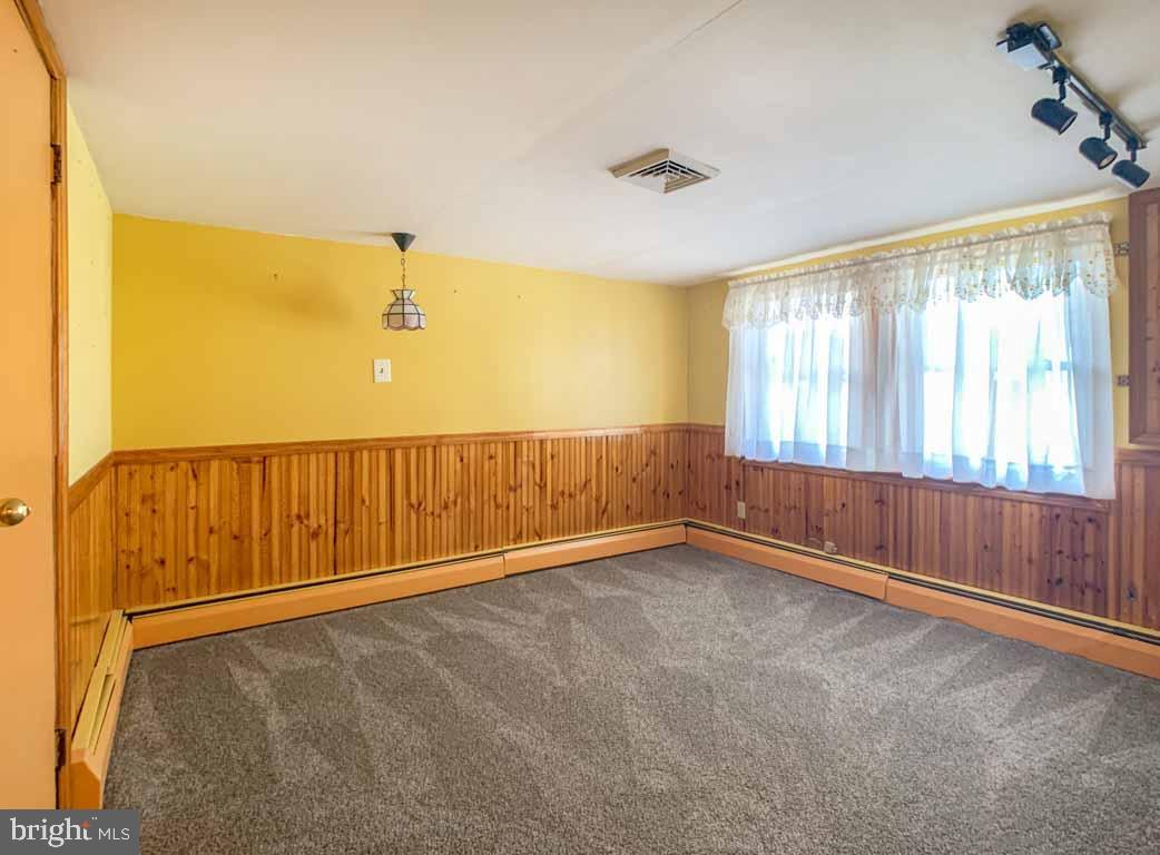 65 Bittersweet Road Levittown, PA 19057 - Photo 15 of 40 Gallery Image 15