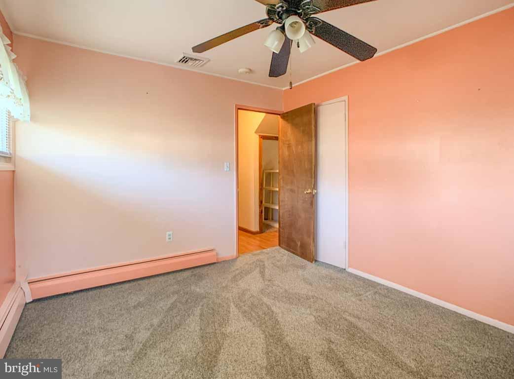 65 Bittersweet Road Levittown, PA 19057 - Photo 17 of 40 Gallery Image 17