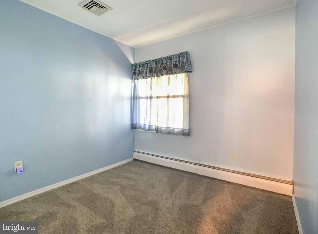 65 Bittersweet Road Levittown, PA 19057 - Photo 18 of 40 Gallery Image 18