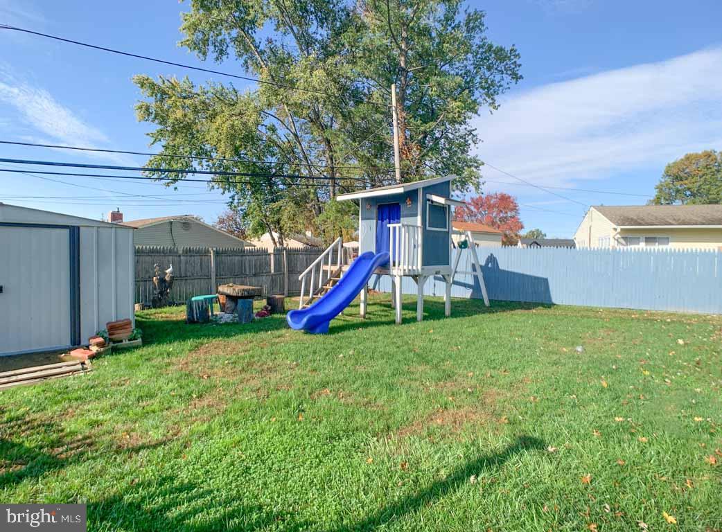 65 Bittersweet Road Levittown, PA 19057 - Photo 35 of 40 Gallery Image 35
