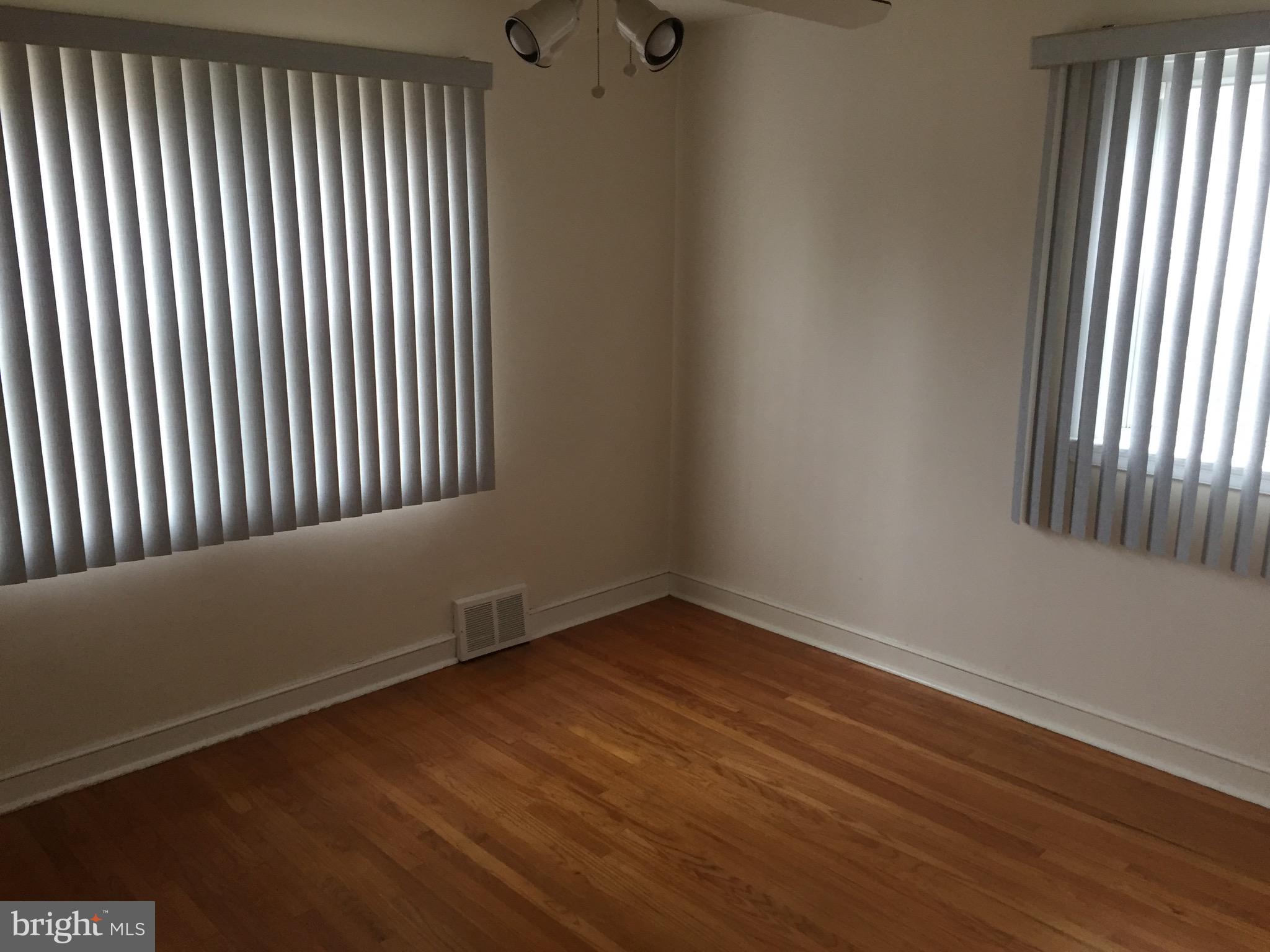 7327 Ryers Avenue Philadelphia, PA 19111 - Photo 17 of 31 Gallery Image 17