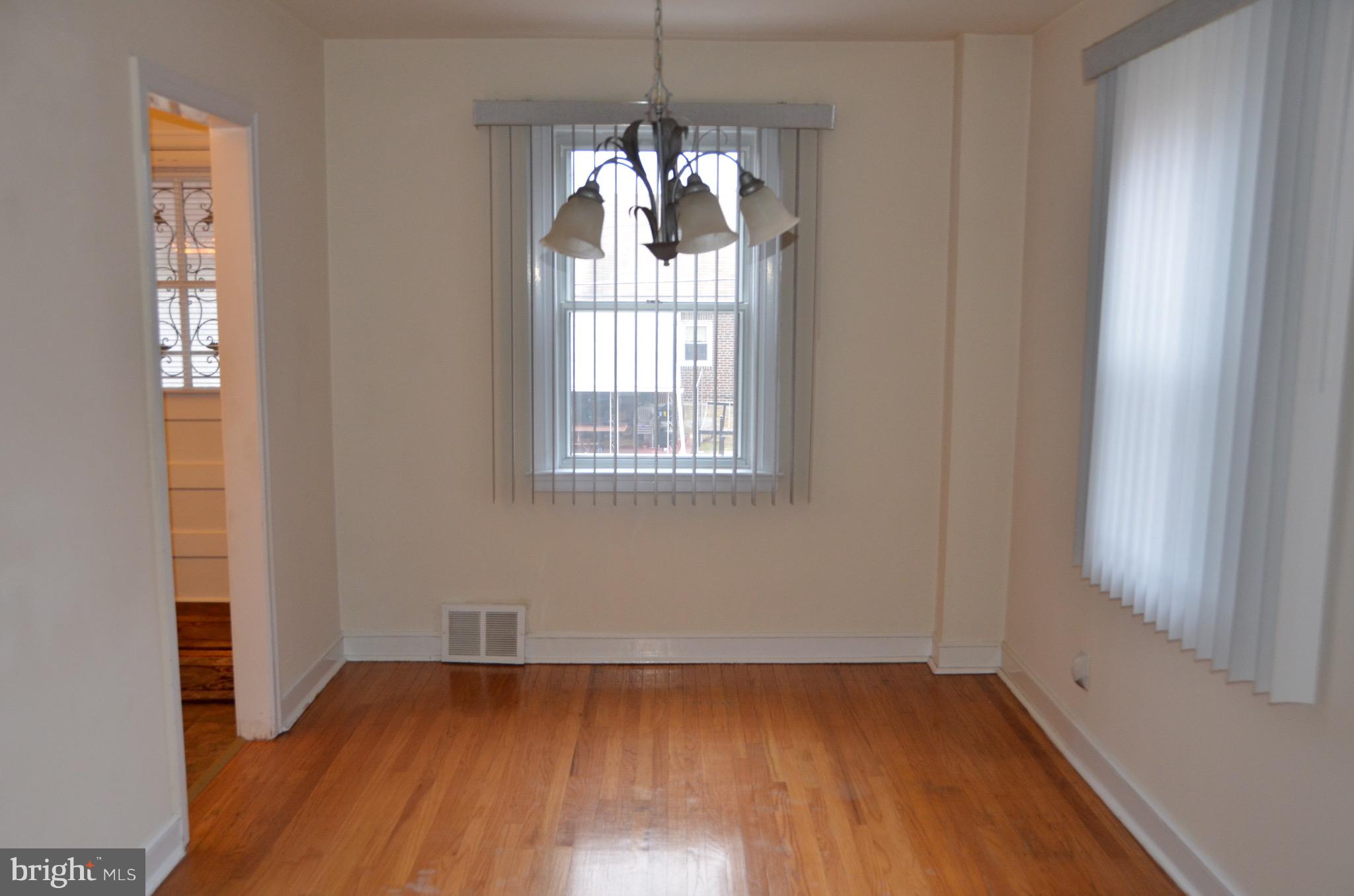 7327 Ryers Avenue Philadelphia, PA 19111 - Photo 20 of 31 Gallery Image 20