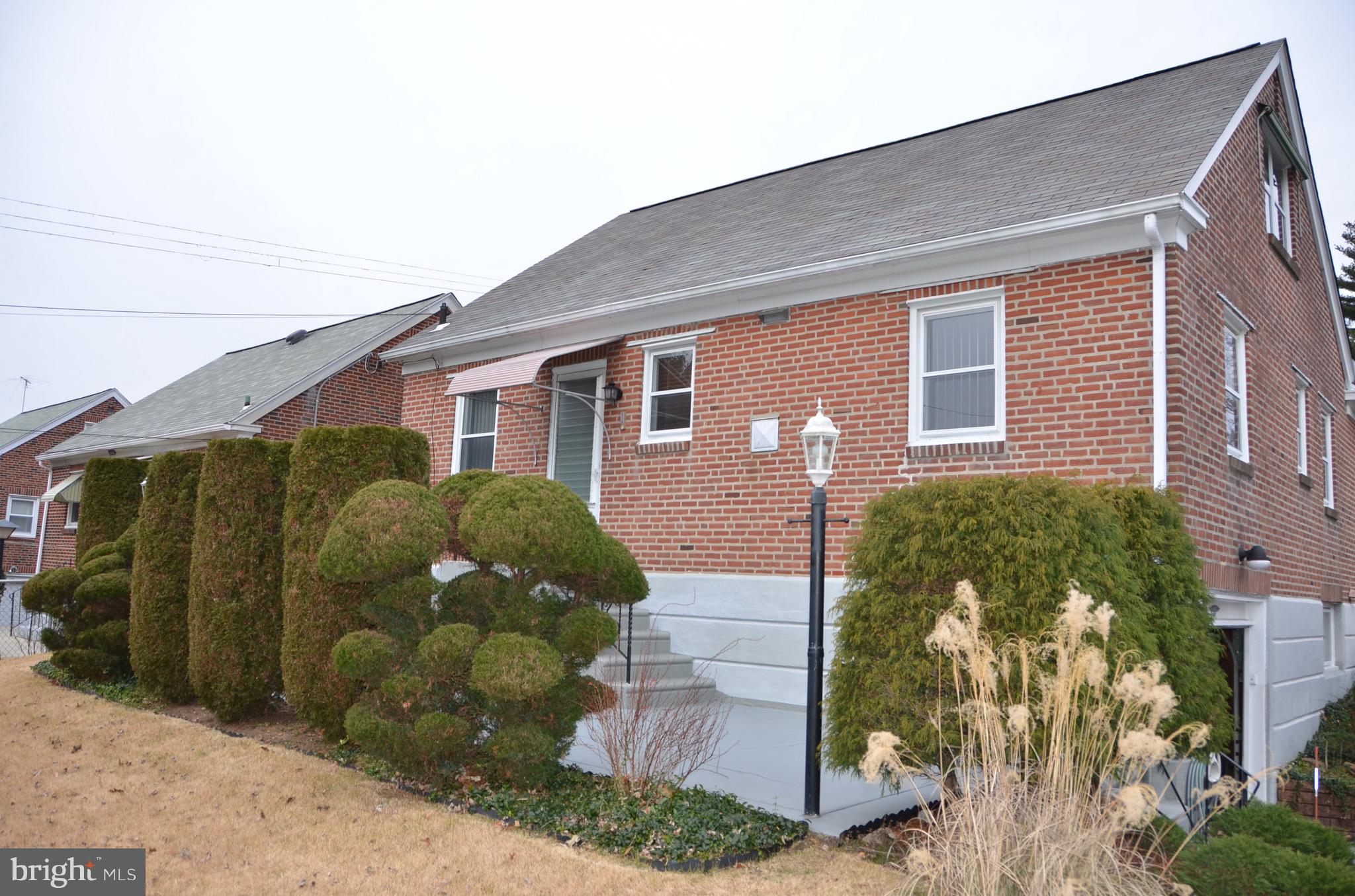 7327 Ryers Avenue Philadelphia, PA 19111 - Photo 7 of 31 Gallery Image 7