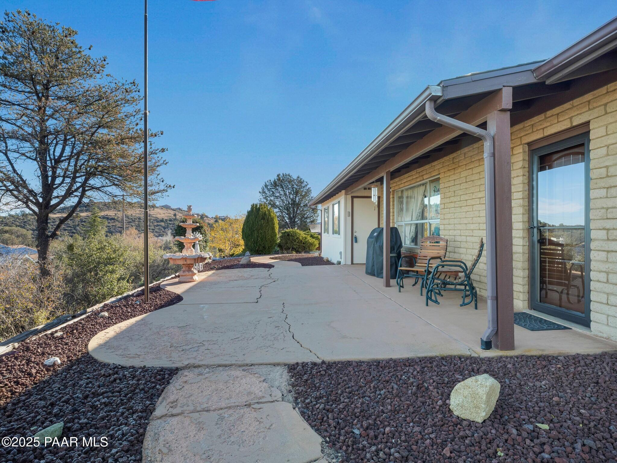 2710 Ridge Road Prescott, AZ 86301 - Photo 9 of 32 a view of outdoor space and patio