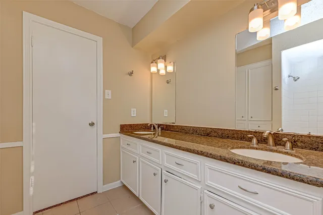 $2,000 | 4815 Wind Chimes Drive, Houston, TX 77066