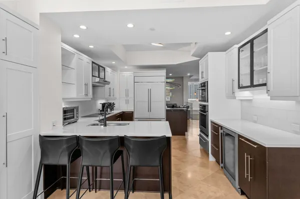 $2,200,000 | 4600 North Ocean Drive, Unit 605, Riviera Beach, FL 33404