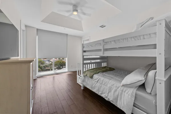 $2,200,000 | 4600 North Ocean Drive, Unit 605, Riviera Beach, FL 33404