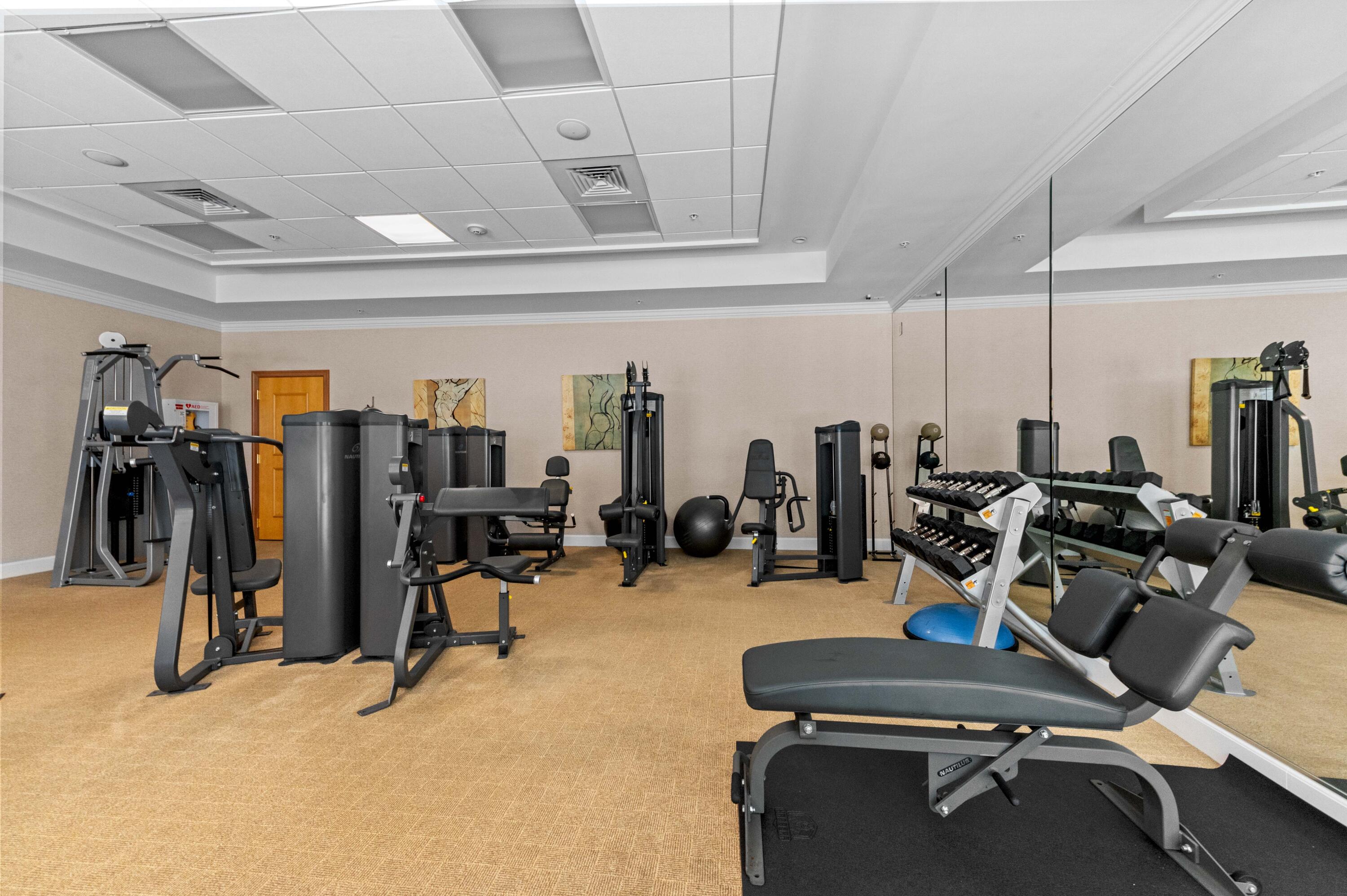 4600 North Ocean Drive, Unit 605 Riviera Beach, FL 33404 - Photo 49 of 65 a view of a room with gym equipment