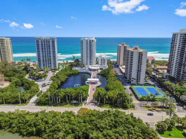 $2,200,000 | 4600 North Ocean Drive, Unit 605, Riviera Beach, FL 33404