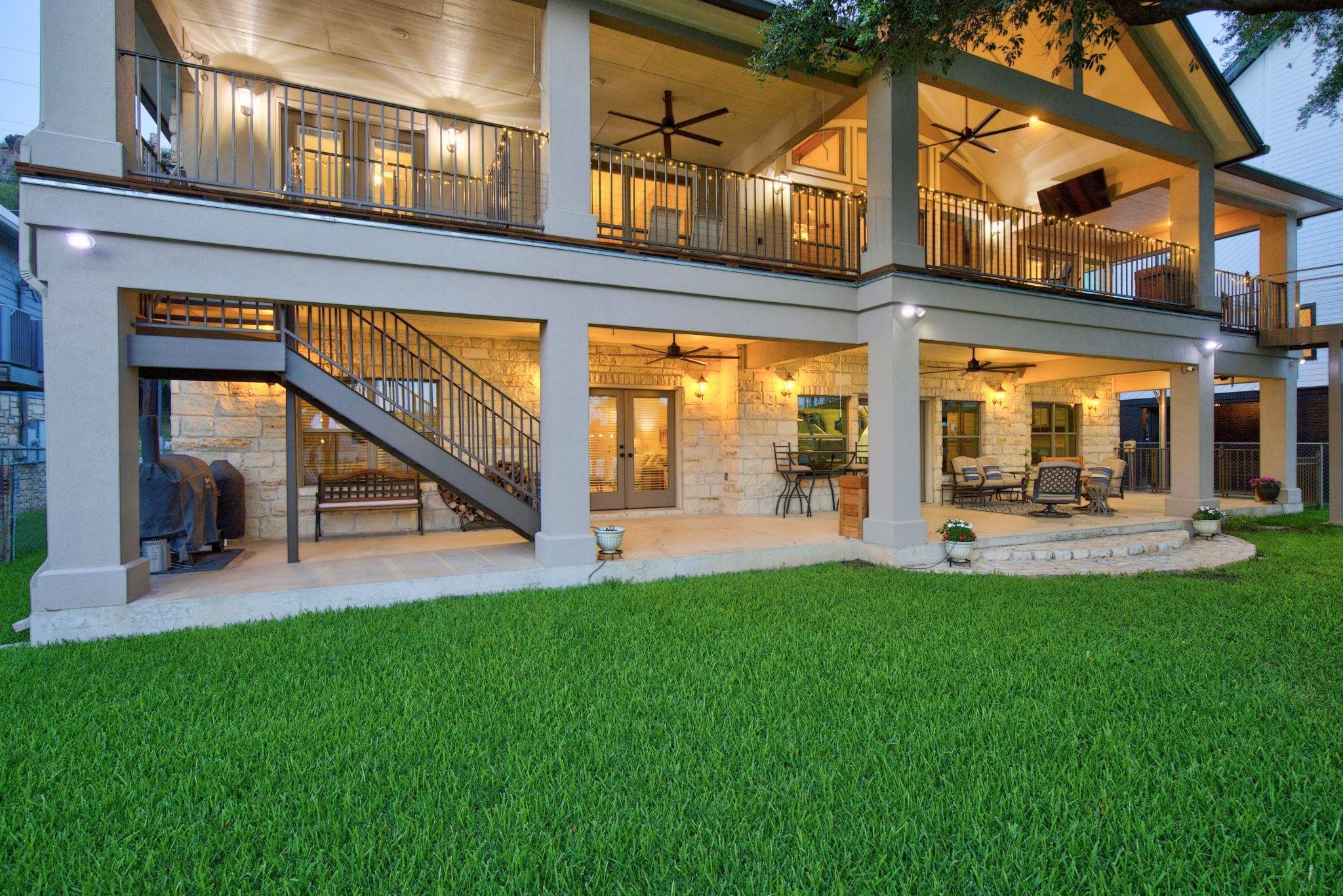 814 Scenic Loop Kingsland, TX 78639 - Photo 5 of 45