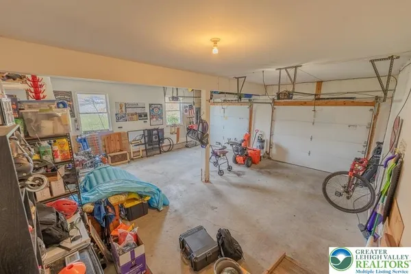 $784,500 | 2510 Rising Hill Drive, Saylorsburg, PA 18353