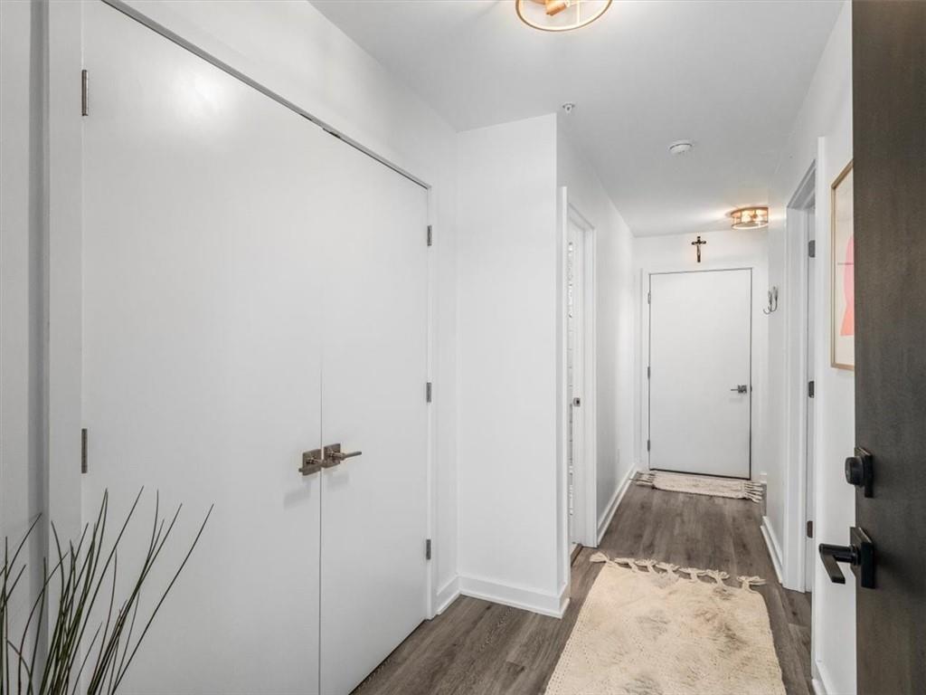 5557 Berlin Way Pittsburgh, PA 15201 - Photo 5 of 34 a view of room