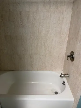 $4,200 | 17900 Gulf Boulevard, Unit 18C, St. Petersburg, FL 33708