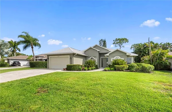 $499,900 | 22777 Fountain Lakes Boulevard, Estero, FL 33928