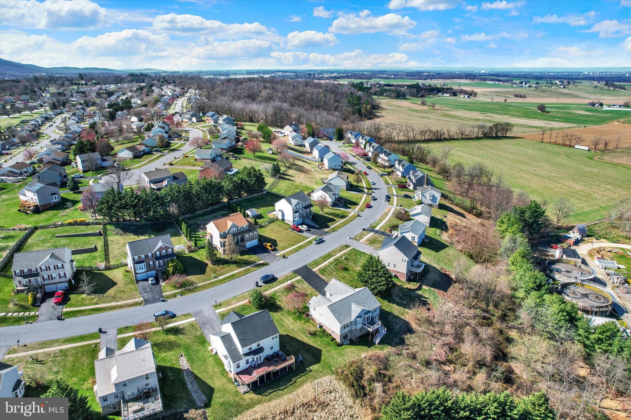123 Colton Court Smithsburg, MD 21783 - Photo 57 of 60 an aerial view of city and lake