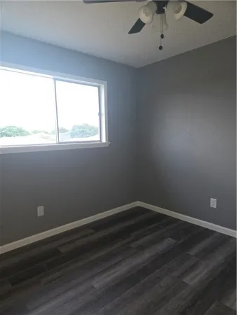 $1,550 | 2306 Vialoux Drive, Corpus Christi, TX 78418