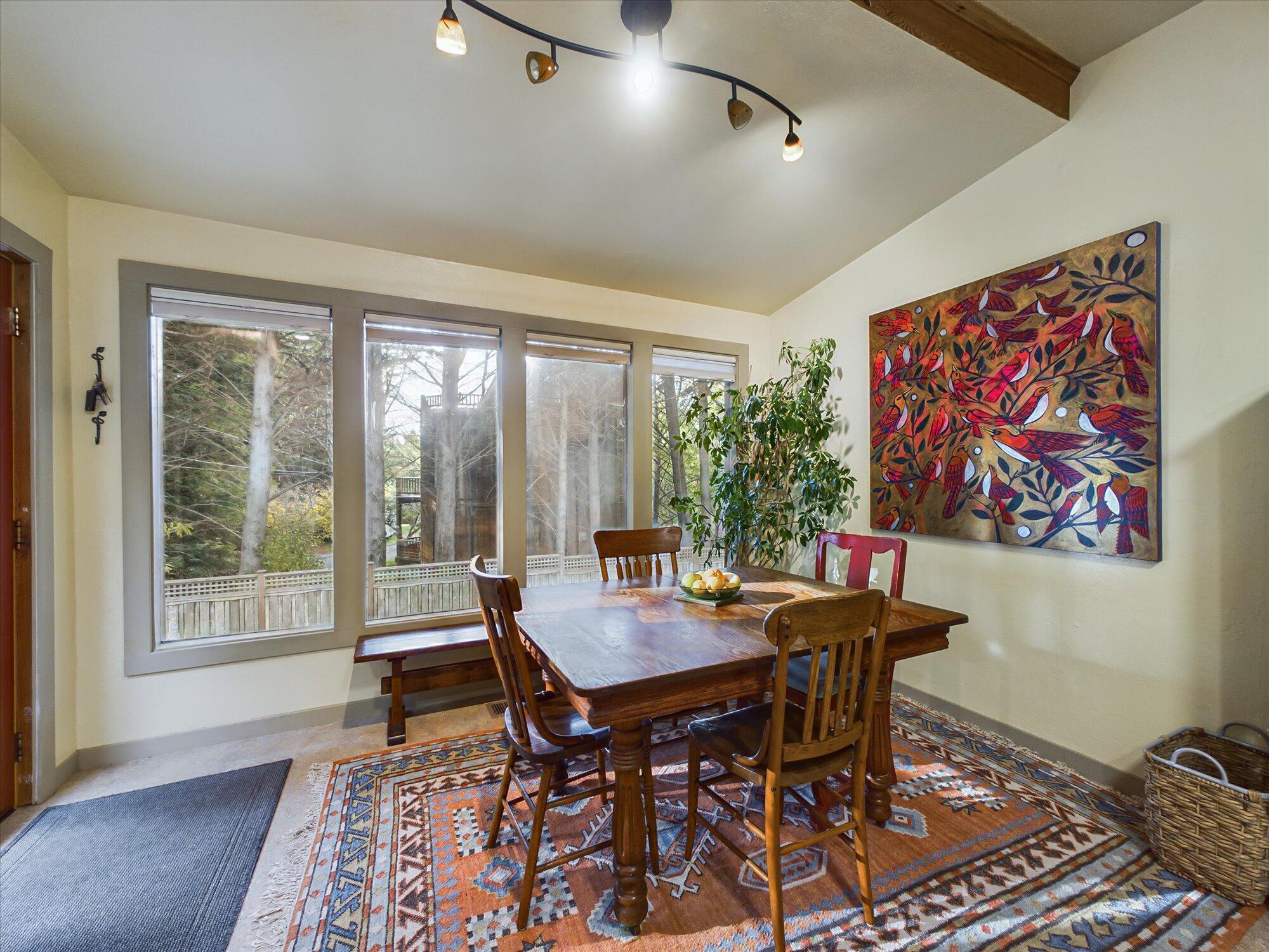 22 Fickle Hill Road Arcata, CA 95521 - Photo 7 of 41 Dining area in kitchen