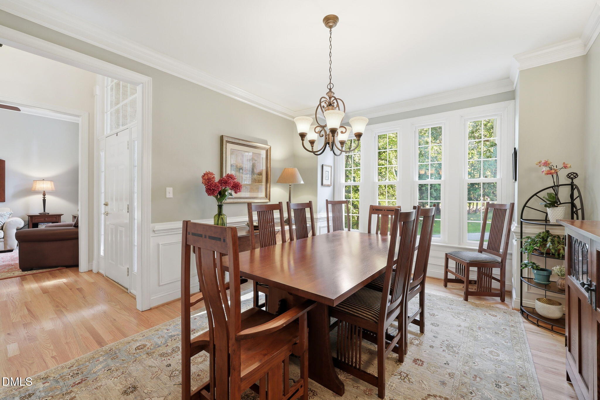 6 King William Court Raleigh, NC 27613 - Photo 5 of 49 10-web-or-mls-IMG_7435