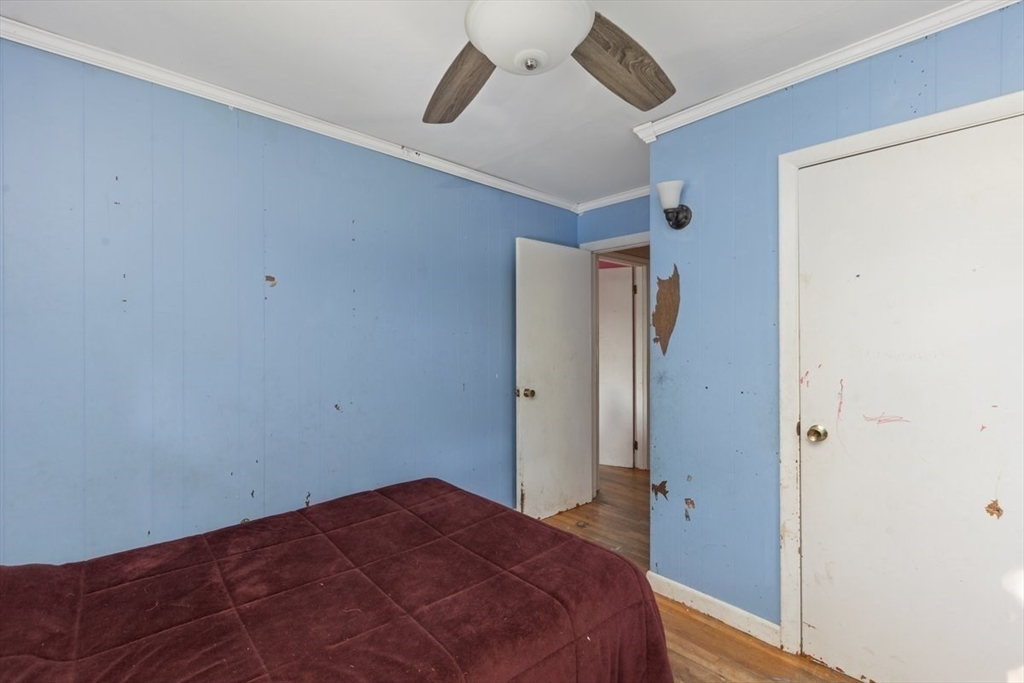 32 Hillcrest Road Dracut, MA 01826 - Photo 16 of 24 Gallery Image 16