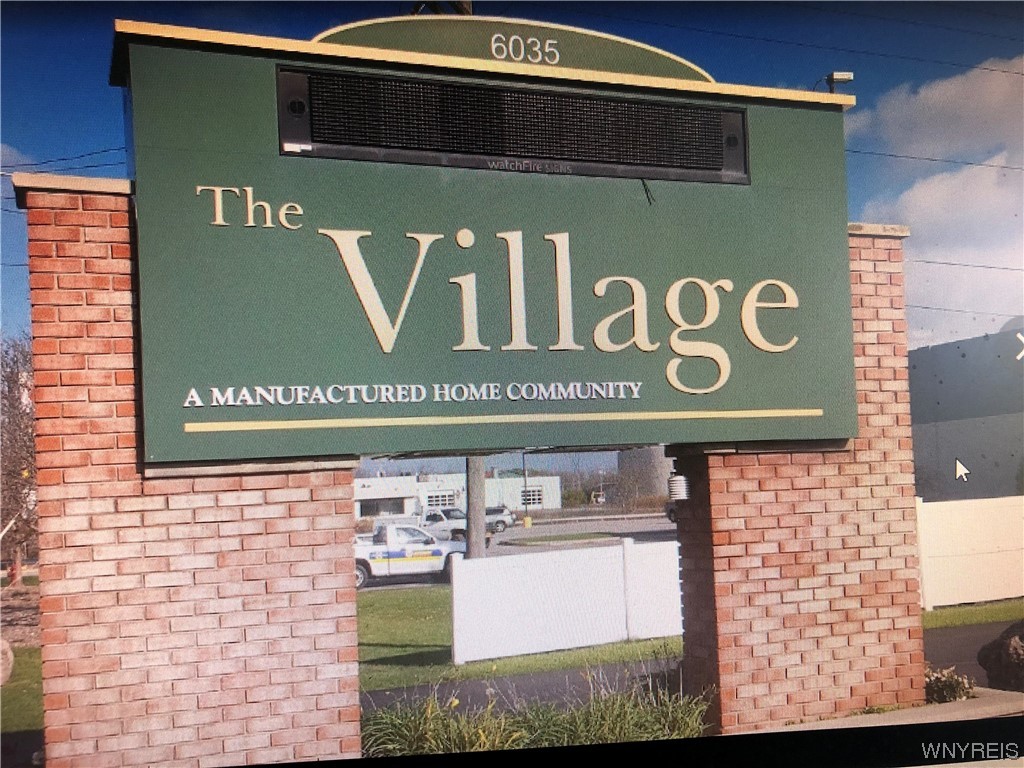 6035 South Transit Road, Unit 249 Lockport Town, NY 14094 - Photo 2 of 6