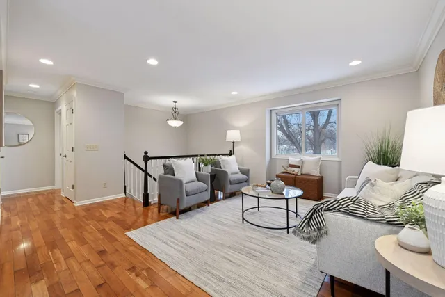 $489,000 | 499 Wheeler Drive, Excelsior, MN 55331