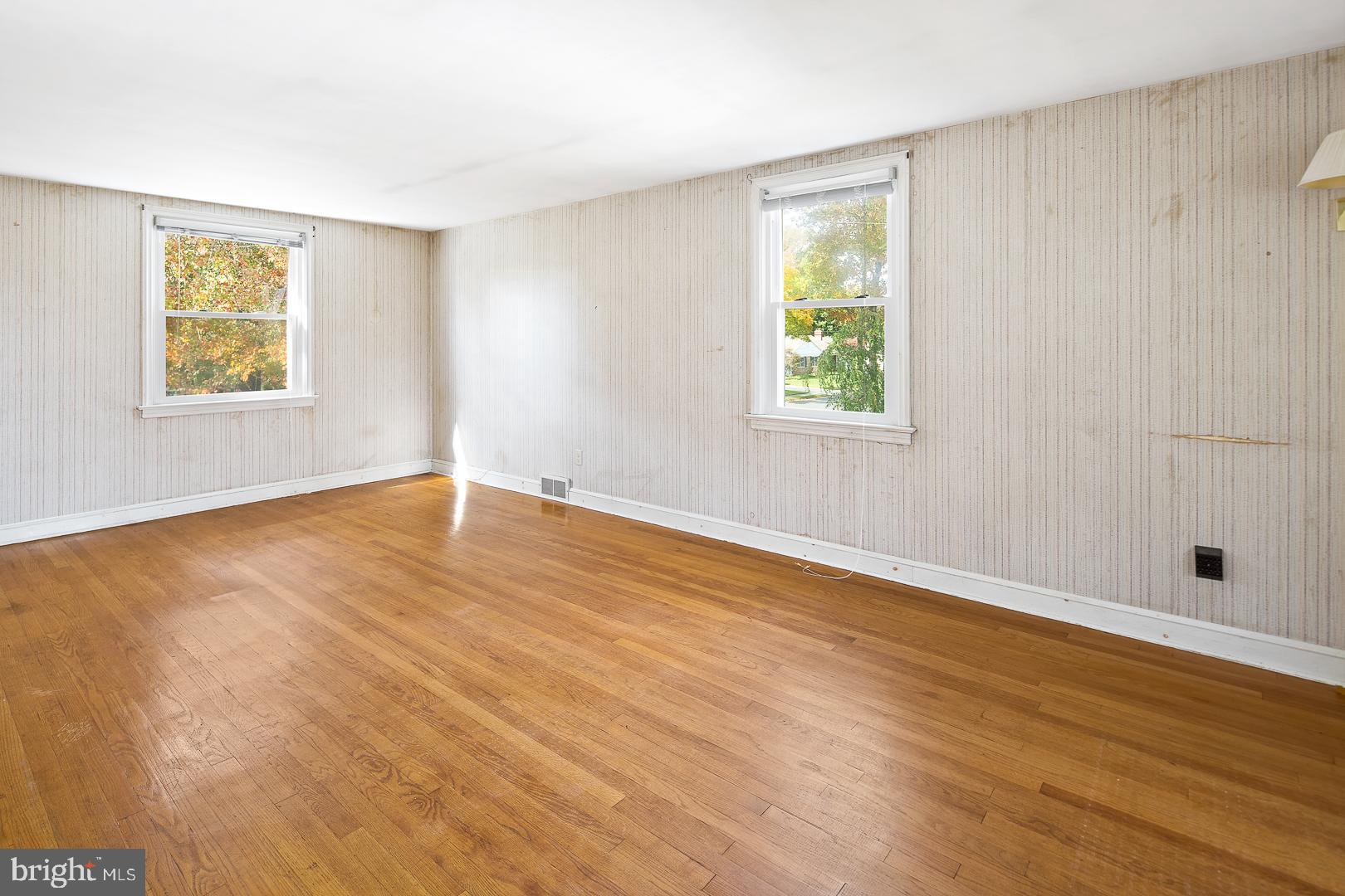 121 Coleman Road Hamilton, NJ 08690 - Photo 11 of 25
