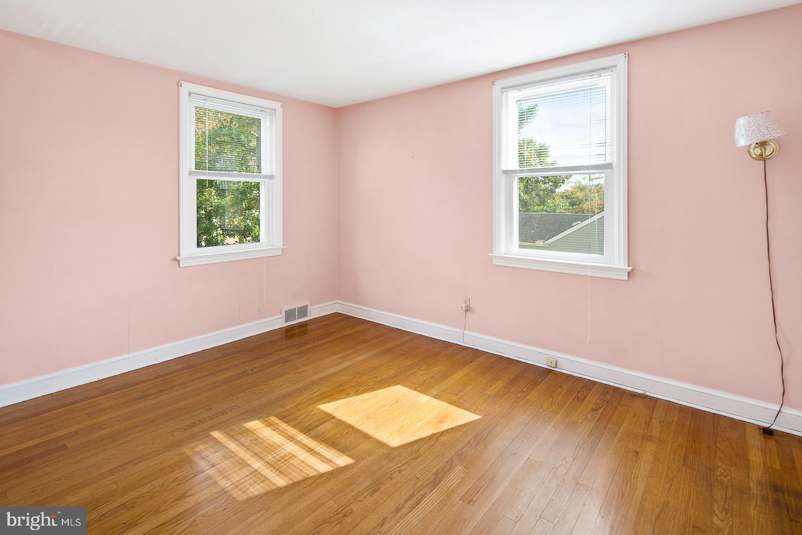 121 Coleman Road Hamilton, NJ 08690 - Photo 15 of 25