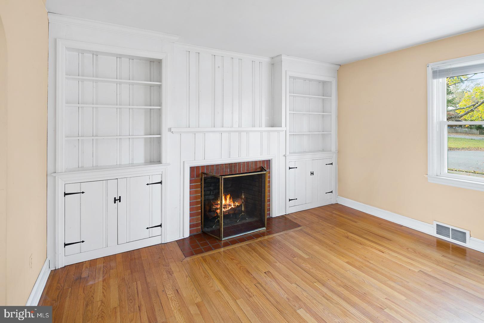 121 Coleman Road Hamilton, NJ 08690 - Photo 3 of 25