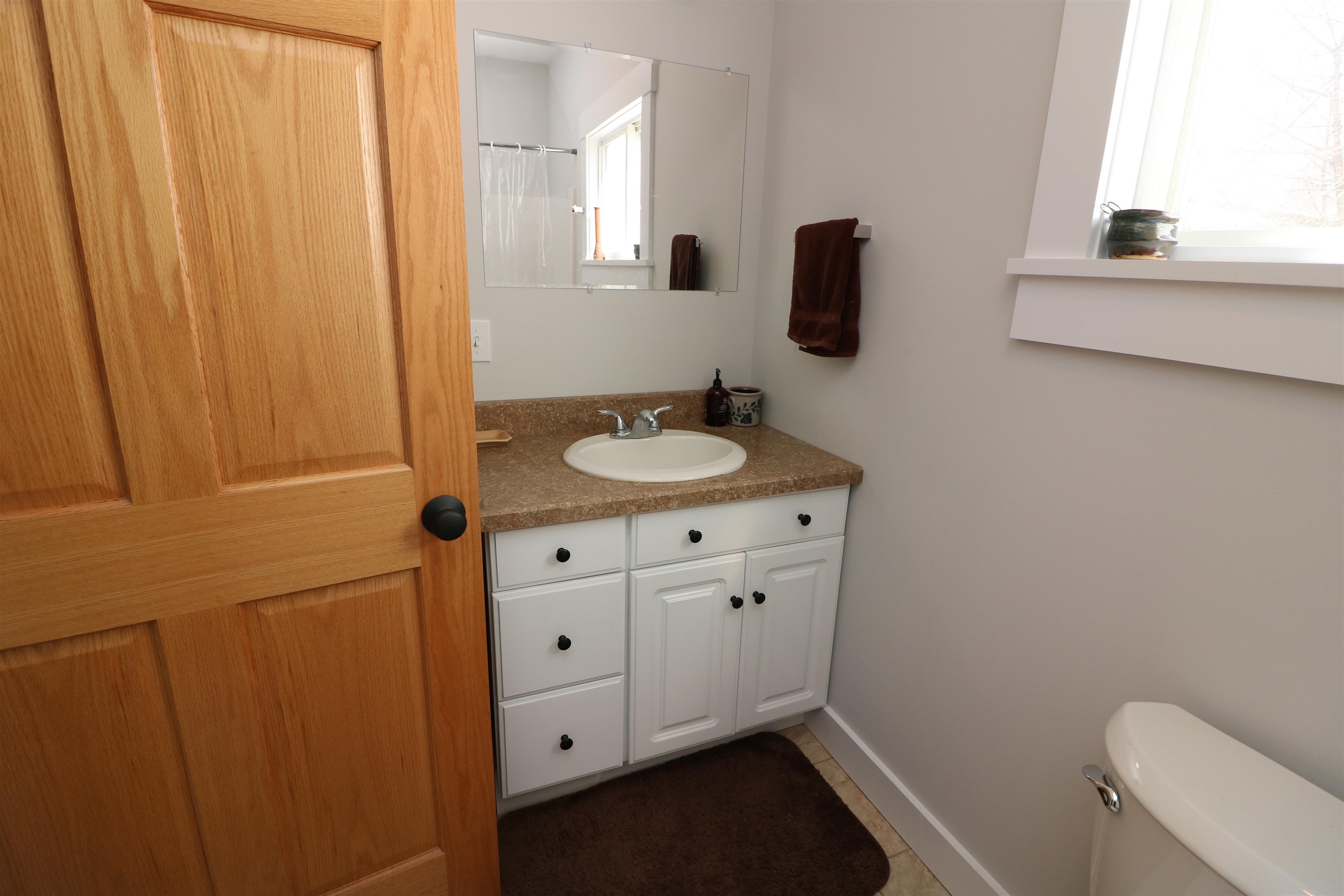 15 French Street Barre, VT 05641 - Photo 4 of 24