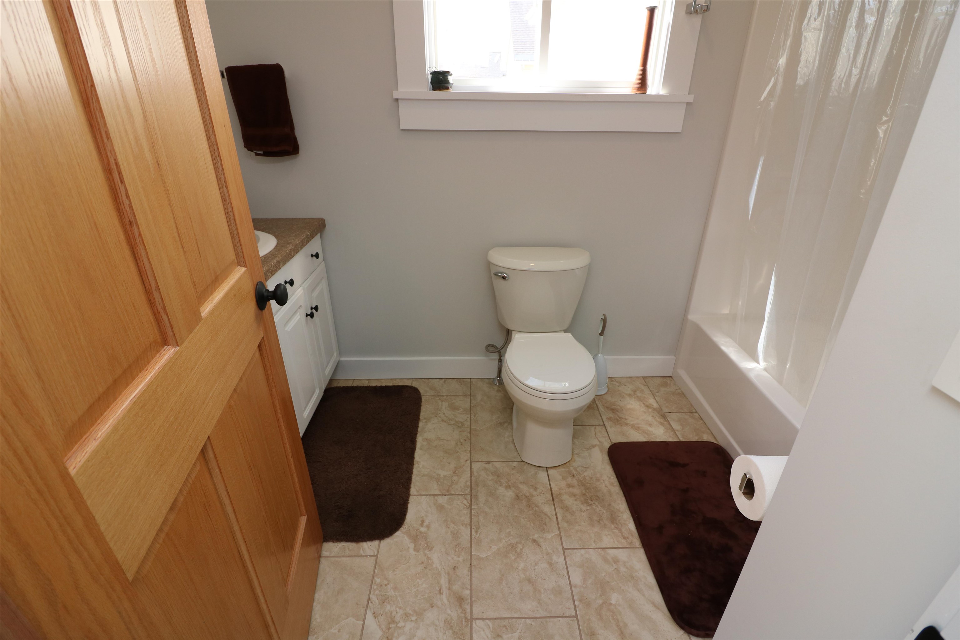 15 French Street Barre, VT 05641 - Photo 5 of 24