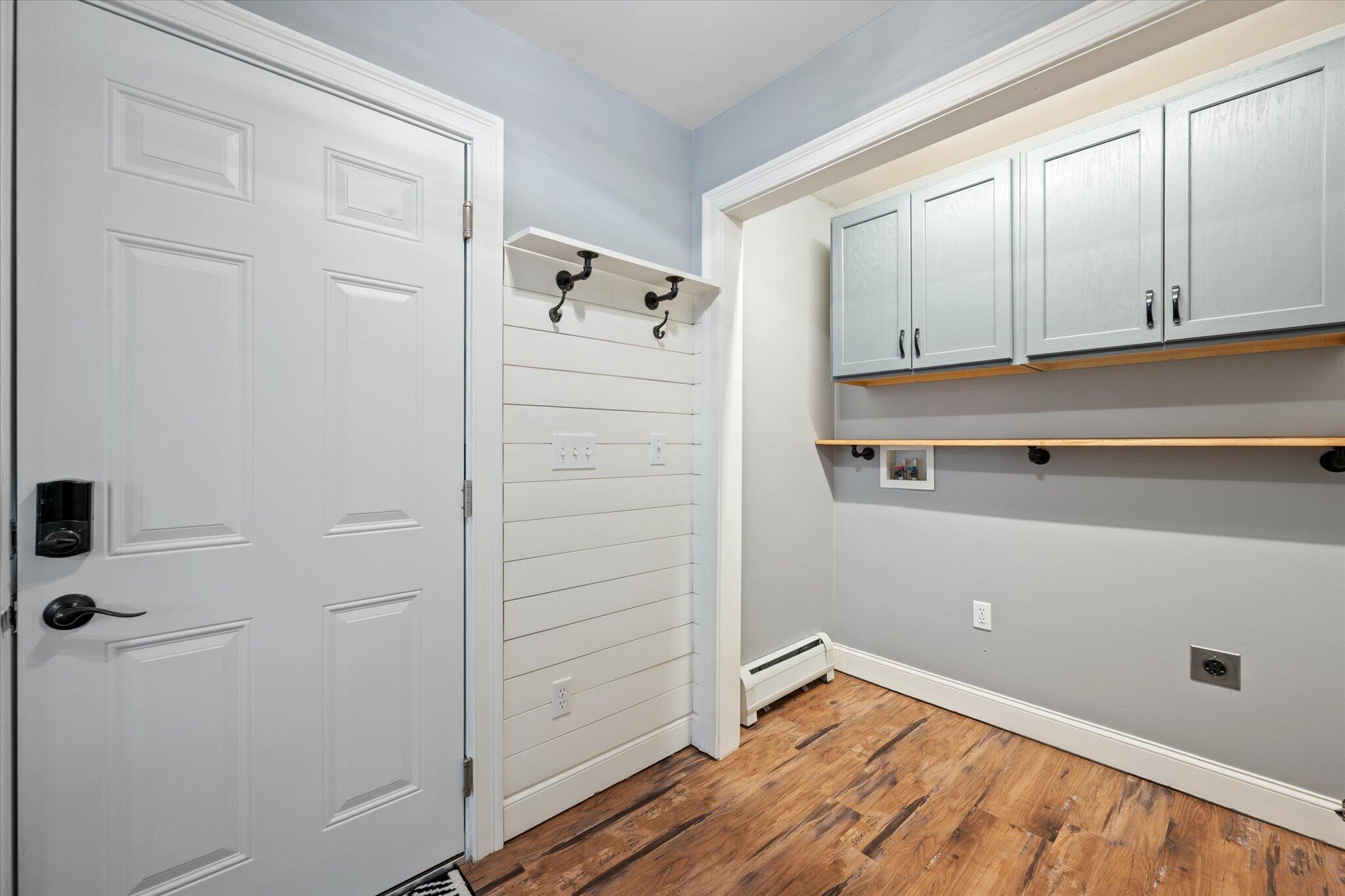 13 Poplar Ridge Road Gray, ME 04039 - Photo 15 of 63 15-Mudroom, Laundry