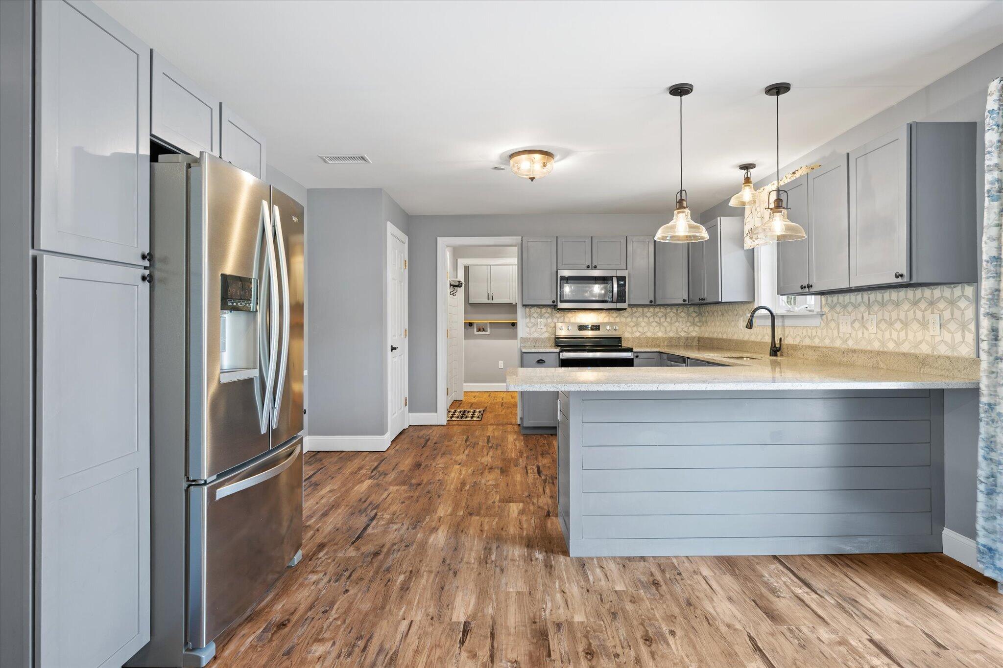 13 Poplar Ridge Road Gray, ME 04039 - Photo 19 of 63 19-Kitchen