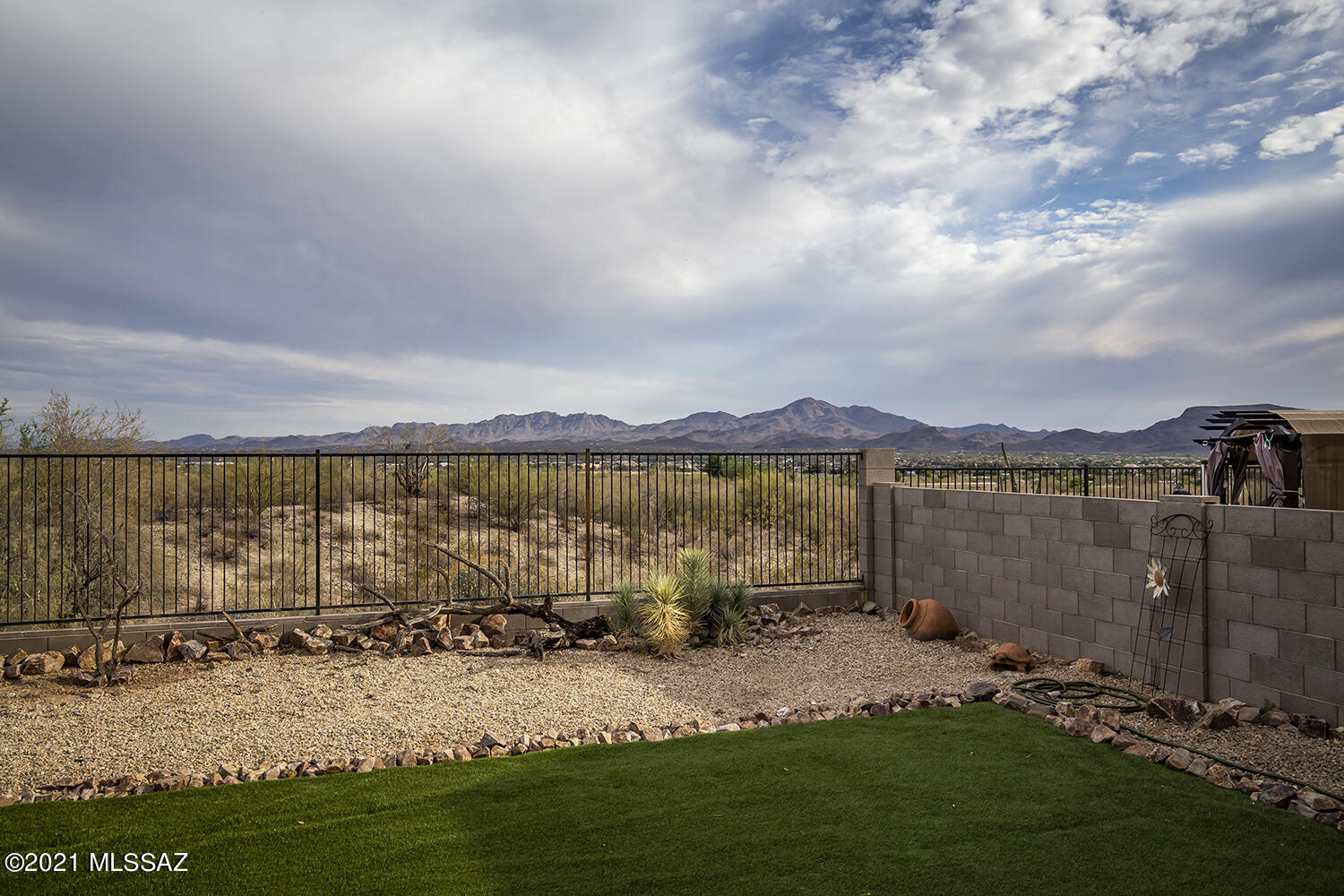 5741 West Rattler Street Tucson, AZ 85742 - Photo 15 of 32