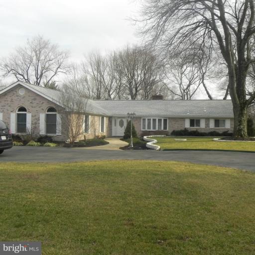 19805 Muncaster Road Rockville, MD 20855 - Photo 2 of 2 Exterior (Front)