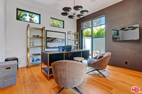 $13,495,000 | 1049 Loma Vista Drive, Beverly Hills, CA 90210