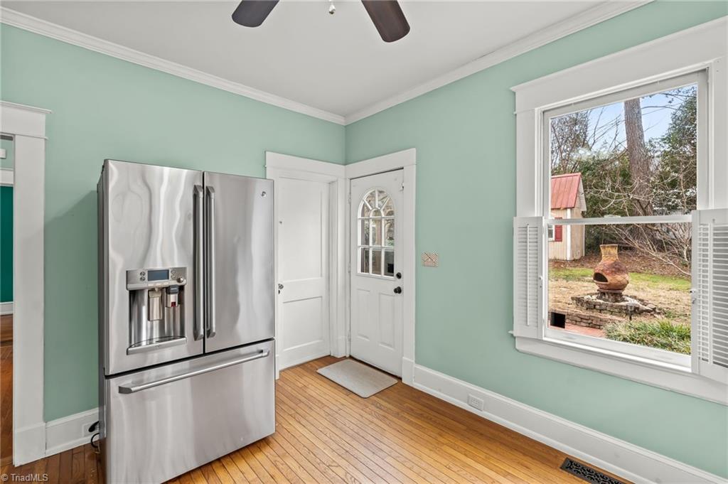443 West Lexington Avenue High Point, NC 27262 - Photo 14 of 49