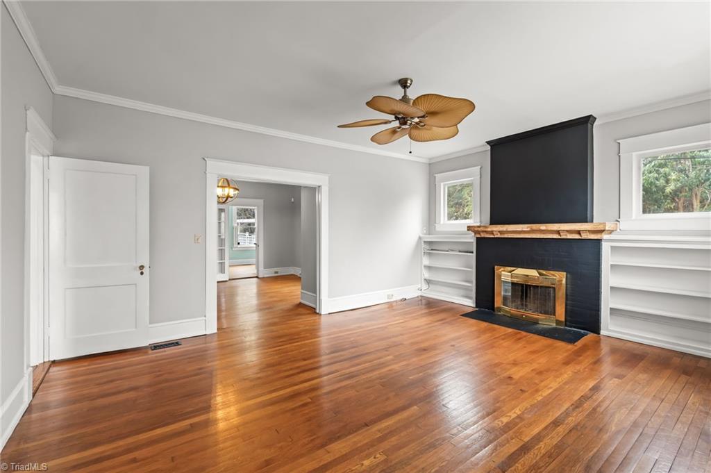 443 West Lexington Avenue High Point, NC 27262 - Photo 4 of 49