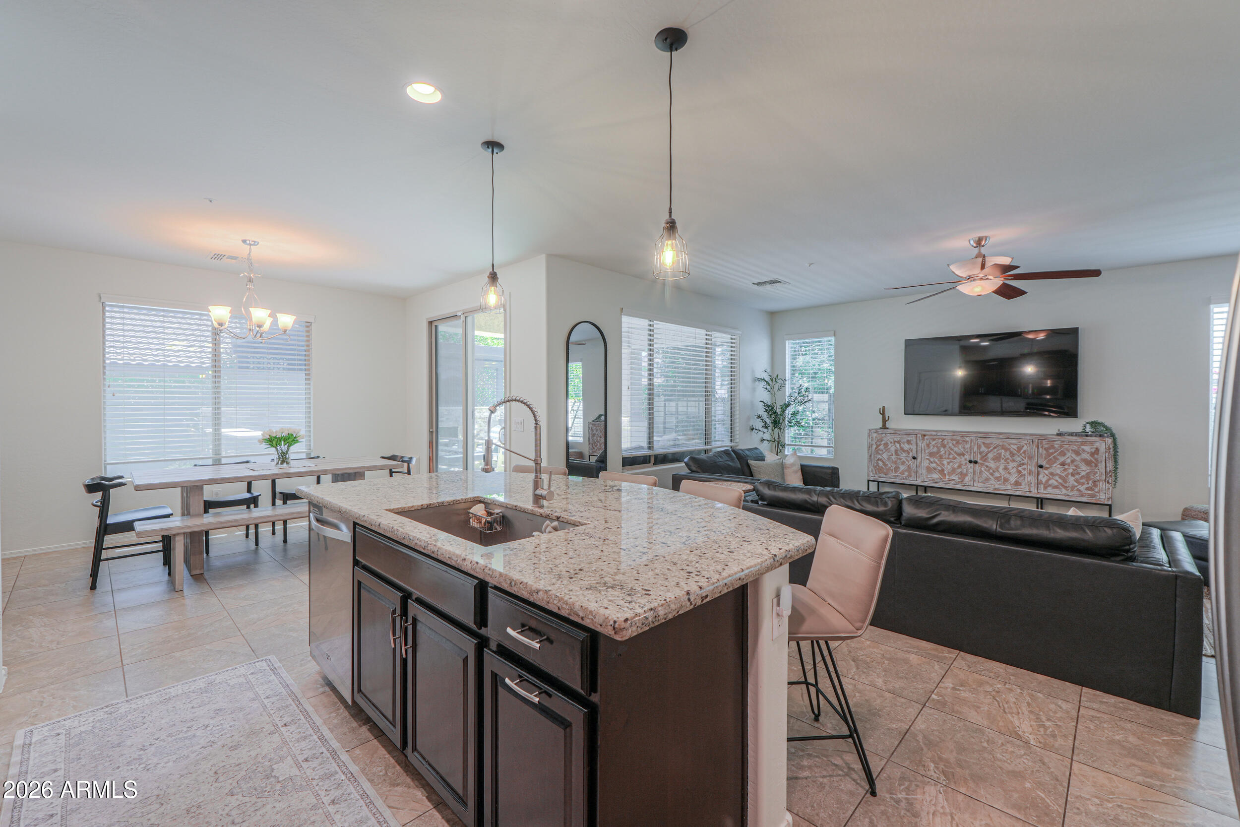 4575 East Waterman Street Gilbert, AZ 85297 - Photo 15 of 48 Breakfast bar