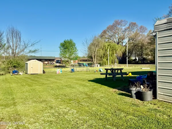 $169,900 | 1131 Volunteer Drive, Troy, TN 38260
