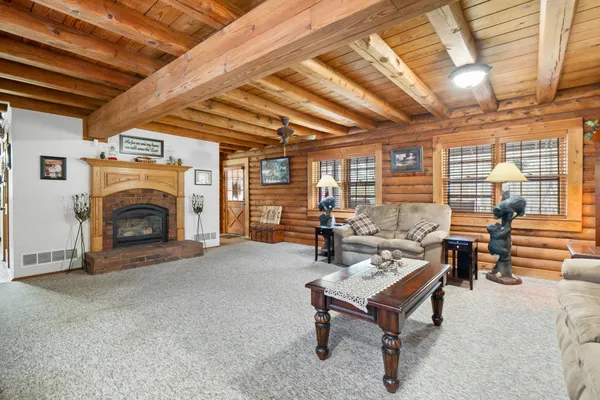 $449,900 | 59 Wildwood Drive, Chatsworth, GA 30705