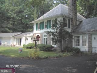 1695 Morgantown Road Reading, PA 19607 - Photo 1 of 6 Gallery Image 1