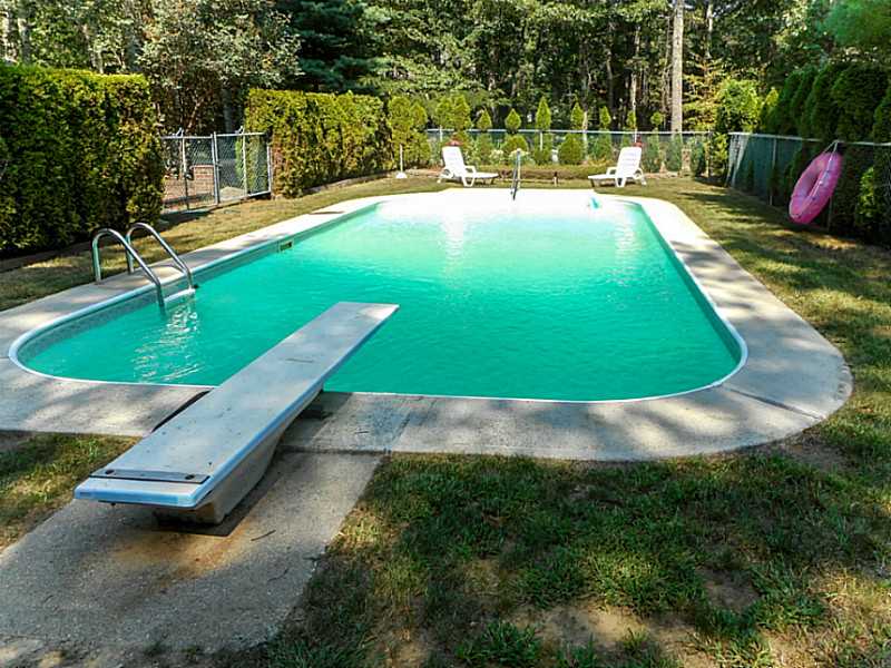 194 Franklin Road Scituate, RI 02825 - Photo 24 of 25 Swimming Pool/Hot Tub/Sauna.