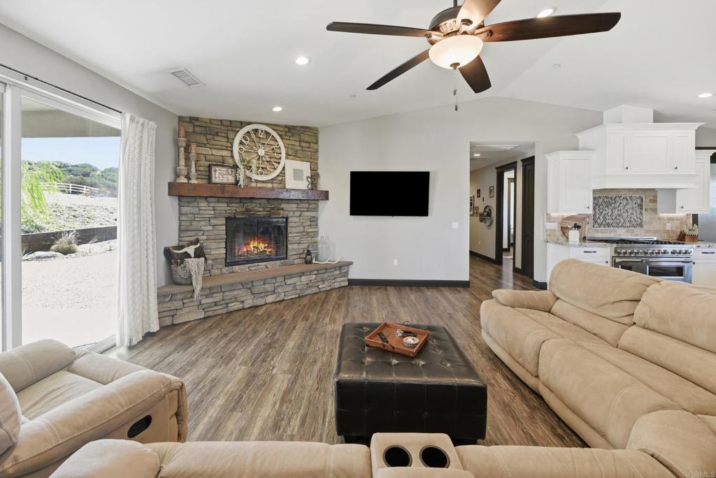 1457 Star Valley Road Alpine, CA 91901 - Photo 11 of 72 Gallery Image 11