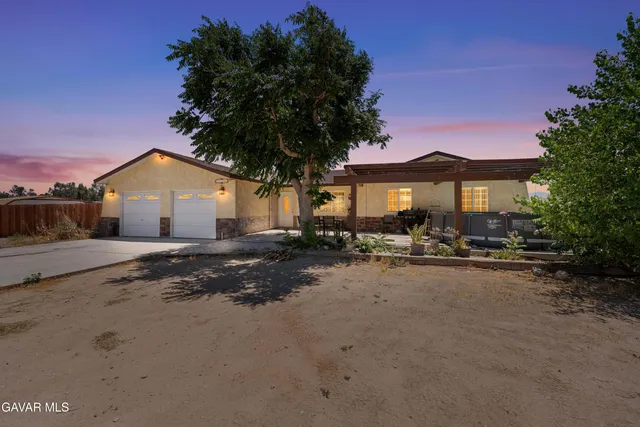 $469,900 | 11138 East Ave R-2, Littlerock, CA 93543