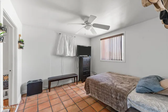 $469,900 | 11138 East Ave R-2, Littlerock, CA 93543